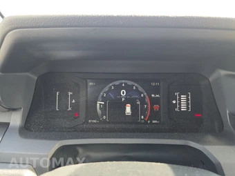 2025 Toyota 4Runner SR5 - miniatura 18