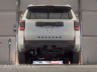 2025 Toyota 4Runner SR5 - miniatura 7