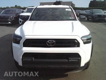 2025 Toyota 4Runner SR5 - miniatura 2