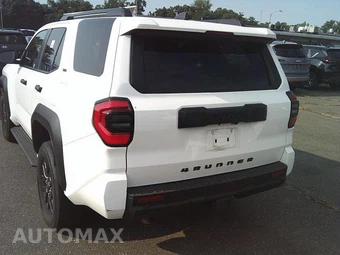 2025 Toyota 4Runner SR5 - miniatura 21