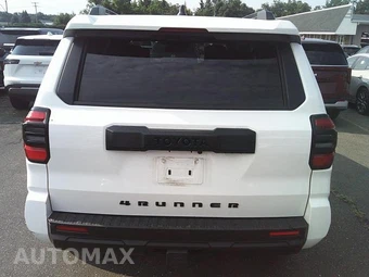 2025 Toyota 4Runner SR5 - miniatura 22