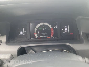 2025 Toyota 4Runner SR5 - miniatura 12