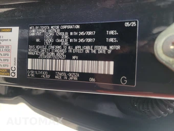 2025 Toyota 4Runner SR5 - miniatura 14