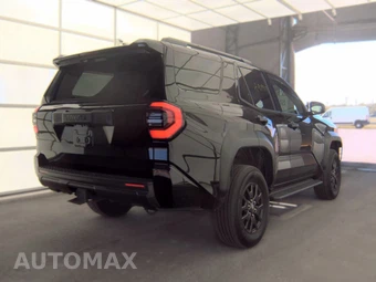 2025 Toyota 4Runner SR5 - miniatura 4