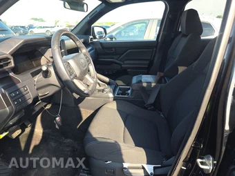 2025 Toyota 4Runner SR5 - miniatura 7