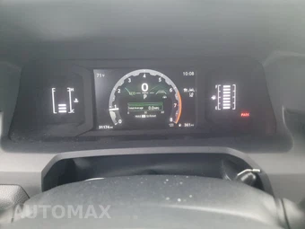 2025 Toyota 4Runner SR5 - miniatura 16