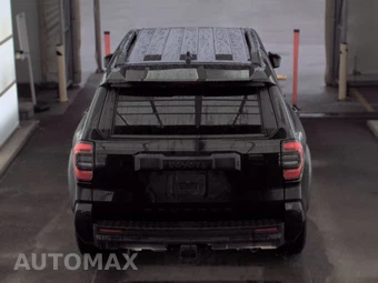 2025 Toyota 4Runner SR5 - miniatura 6
