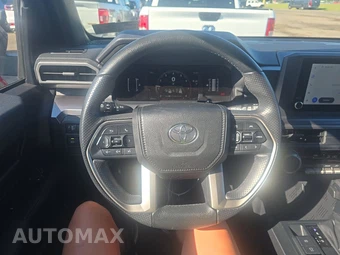 2025 Toyota 4Runner SR5 - miniatura 10