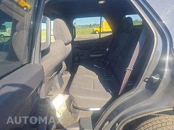 2025 Toyota 4Runner SR5 - miniatura 13