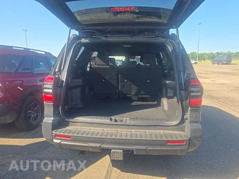 2025 Toyota 4Runner SR5 - miniatura 16