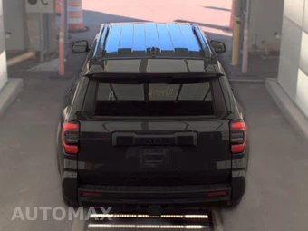 2025 Toyota 4Runner SR5 - miniatura 5
