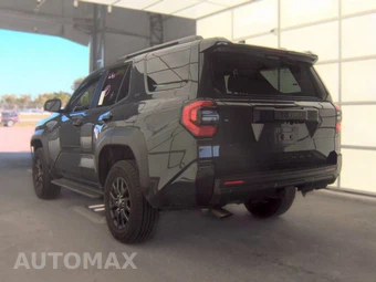 2025 Toyota 4Runner SR5 - miniatura 6