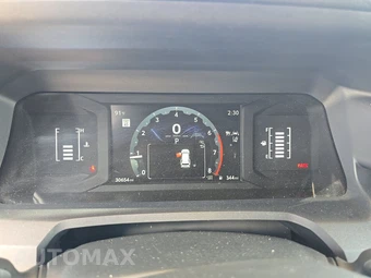 2025 Toyota 4Runner SR5 - miniatura 12
