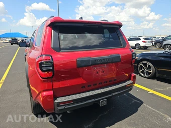 2025 Toyota 4Runner SR5 - miniatura 5