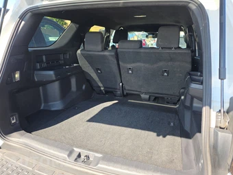 2025 Toyota 4Runner SR5 - miniatura 16