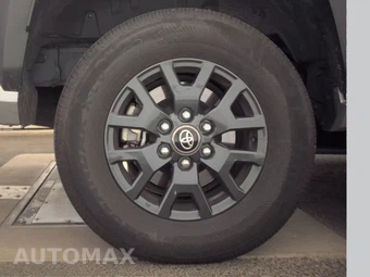 2025 Toyota 4Runner SR5 - miniatura 11