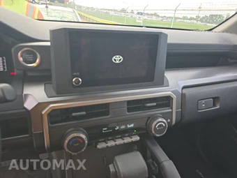 2025 Toyota 4Runner SR5 - miniatura 17