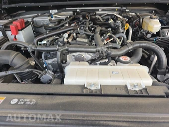 2025 Toyota 4Runner SR5 - miniatura 22