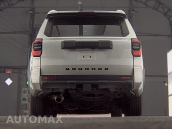 2025 Toyota 4Runner SR5 - miniatura 7