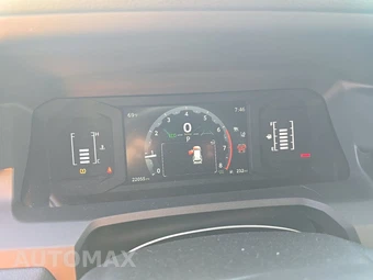 2025 Toyota 4Runner SR5 - miniatura 12