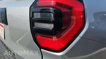 2025 Toyota 4Runner SR5 - miniatura 20
