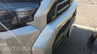 2025 Toyota 4Runner SR5 - miniatura 25