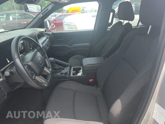 2025 Toyota 4Runner SR5 - miniatura 7