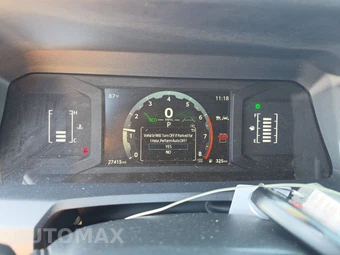 2025 Toyota 4Runner SR5 - miniatura 12