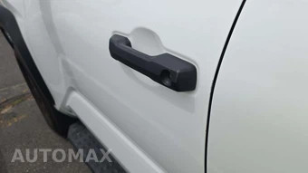 2025 Toyota 4Runner SR5 - miniatura 20