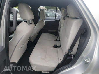 2025 Toyota 4Runner SR5 - miniatura 19