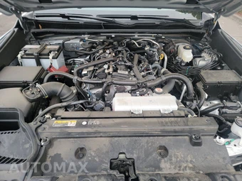 2025 Toyota 4Runner SR5 - miniatura 23