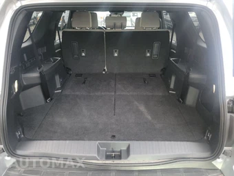 2025 Toyota 4Runner SR5 - miniatura 24
