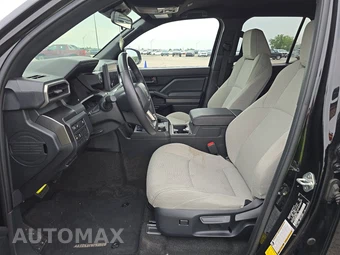 2025 Toyota 4Runner SR5 - miniatura 7