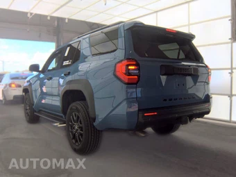 2025 Toyota 4Runner SR5 - miniatura 8