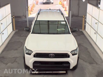 2025 Toyota 4Runner SR5 - miniatura 2