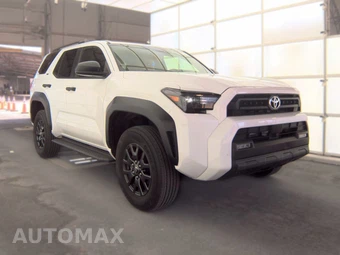 2025 Toyota 4Runner SR5 - miniatura 3
