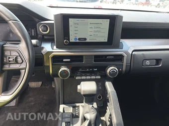 2025 Toyota 4Runner SR5 - miniatura 11