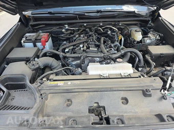 2025 Toyota 4Runner SR5 - miniatura 15