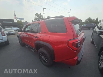 2025 Toyota 4Runner SR5 - miniatura 2