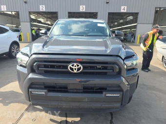 2025 Toyota 4Runner SR5 - miniatura 2