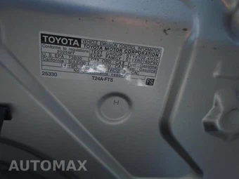2025 Toyota 4Runner SR5 - miniatura 16
