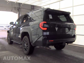 2025 Toyota 4Runner SR5 - miniatura 6