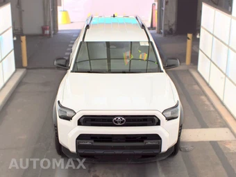2025 Toyota 4Runner SR5 - miniatura 2