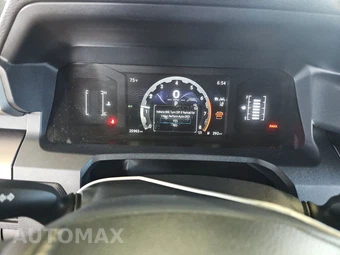 2025 Toyota 4Runner SR5 - miniatura 12