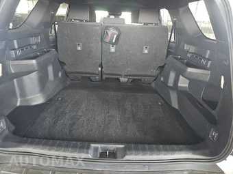 2025 Toyota 4Runner SR5 - miniatura 16