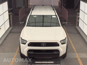 2025 Toyota 4Runner SR5 - miniatura 2