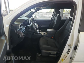 2025 Toyota 4Runner SR5 - miniatura 7