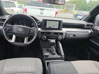 2025 Toyota 4Runner SR5 - miniatura 17