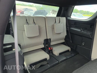 2025 Toyota 4Runner SR5 - miniatura 20