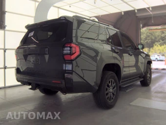 2025 Toyota 4Runner SR5 - miniatura 5